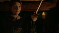 extant_GameOfThrones_2x04-GardenOfBones_2255