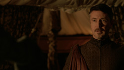 extant_GameOfThrones_2x04-GardenOfBones_2268