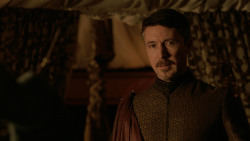 extant_GameOfThrones_2x04-GardenOfBones_2270