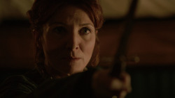 extant_GameOfThrones_2x04-GardenOfBones_2284