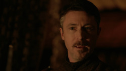 extant_GameOfThrones_2x04-GardenOfBones_2310