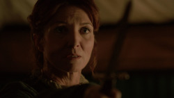 extant_GameOfThrones_2x04-GardenOfBones_2315