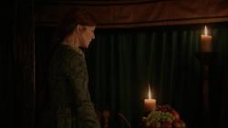 extant_GameOfThrones_2x04-GardenOfBones_2376