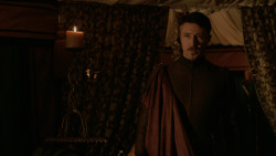 extant_GameOfThrones_2x04-GardenOfBones_2378