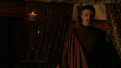 extant_GameOfThrones_2x04-GardenOfBones_2382