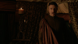 extant_GameOfThrones_2x04-GardenOfBones_2383