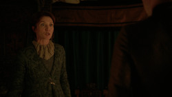 extant_GameOfThrones_2x04-GardenOfBones_2392