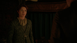 extant_GameOfThrones_2x04-GardenOfBones_2397