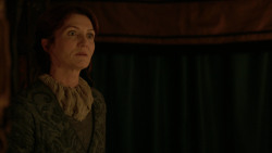 extant_GameOfThrones_2x04-GardenOfBones_2423