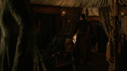 extant_GameOfThrones_2x04-GardenOfBones_2445