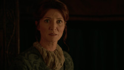 extant_GameOfThrones_2x04-GardenOfBones_2474