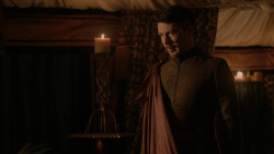 extant_GameOfThrones_2x04-GardenOfBones_2479