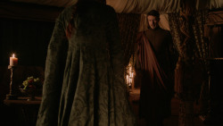extant_GameOfThrones_2x04-GardenOfBones_2498