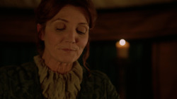 extant_GameOfThrones_2x04-GardenOfBones_2510
