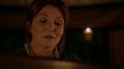 extant_GameOfThrones_2x04-GardenOfBones_2555