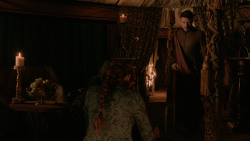 extant_GameOfThrones_2x04-GardenOfBones_2568