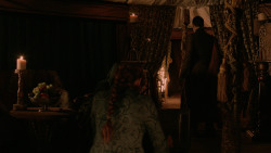 extant_GameOfThrones_2x04-GardenOfBones_2571