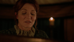 extant_GameOfThrones_2x04-GardenOfBones_2589