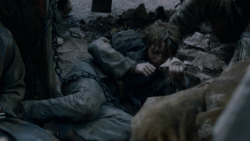 extant_GameOfThrones_2x04-GardenOfBones_2620