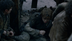 extant_GameOfThrones_2x04-GardenOfBones_2622