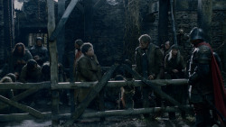 extant_GameOfThrones_2x04-GardenOfBones_2629