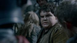extant_GameOfThrones_2x04-GardenOfBones_2631