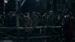 extant_GameOfThrones_2x04-GardenOfBones_2648