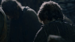 extant_GameOfThrones_2x04-GardenOfBones_2692