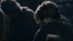 extant_GameOfThrones_2x04-GardenOfBones_2693
