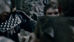 extant_GameOfThrones_2x04-GardenOfBones_2718