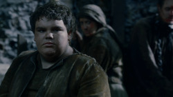 extant_GameOfThrones_2x04-GardenOfBones_2728