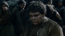 extant_GameOfThrones_2x04-GardenOfBones_2736