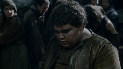extant_GameOfThrones_2x04-GardenOfBones_2737