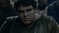 extant_GameOfThrones_2x04-GardenOfBones_2750