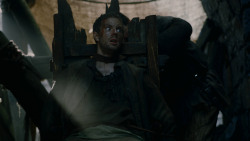 extant_GameOfThrones_2x04-GardenOfBones_2760