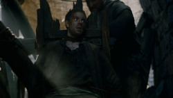 extant_GameOfThrones_2x04-GardenOfBones_2761