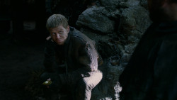 extant_GameOfThrones_2x04-GardenOfBones_2778