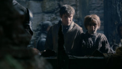 extant_GameOfThrones_2x04-GardenOfBones_2784