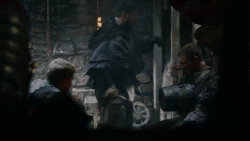 extant_GameOfThrones_2x04-GardenOfBones_2825