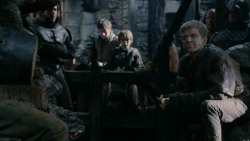 extant_GameOfThrones_2x04-GardenOfBones_2830