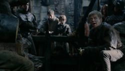 extant_GameOfThrones_2x04-GardenOfBones_2831