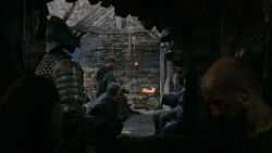 extant_GameOfThrones_2x04-GardenOfBones_2841