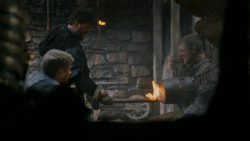 extant_GameOfThrones_2x04-GardenOfBones_2893
