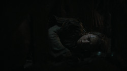 extant_GameOfThrones_2x04-GardenOfBones_2904
