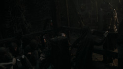 extant_GameOfThrones_2x04-GardenOfBones_2913