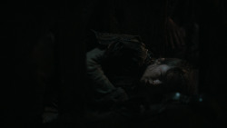 extant_GameOfThrones_2x04-GardenOfBones_2926