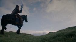 extant_GameOfThrones_2x04-GardenOfBones_2935