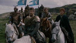 extant_GameOfThrones_2x04-GardenOfBones_2972