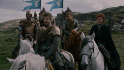 extant_GameOfThrones_2x04-GardenOfBones_2977
