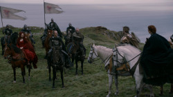 extant_GameOfThrones_2x04-GardenOfBones_2987